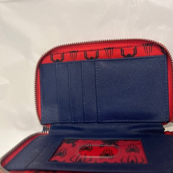 Loungefly Marvel Spider-Man “I Love You Guys” Zip-Around Wallet 2023 Exclusive - Picture 3 of 5